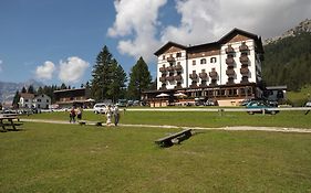 Hotel Lavaredo